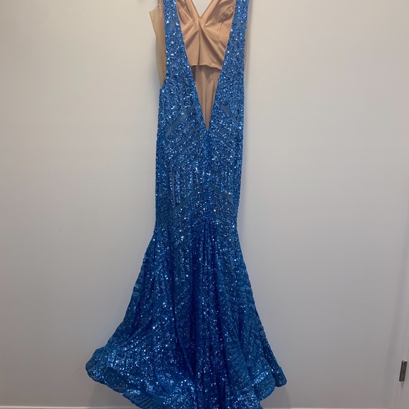 Jovani Prom Dress - Picture 3 of 4